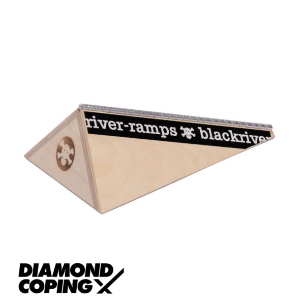 Blackriver Polebank Diamond coping