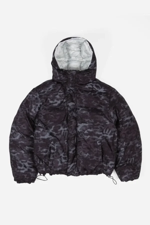 WASTED WASTED DIGICAMO REVERSIBLE PUFFER (CAMO WHITE / BLACK )