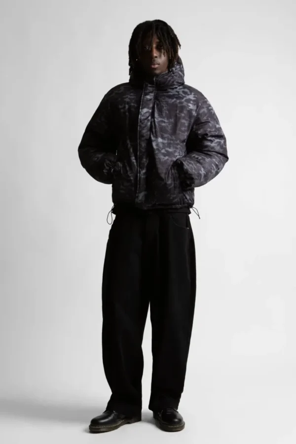 WASTED WASTED DIGICAMO REVERSIBLE PUFFER (CAMO WHITE / BLACK )