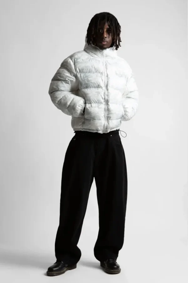 WASTED WASTED DIGICAMO REVERSIBLE PUFFER (CAMO WHITE / BLACK )