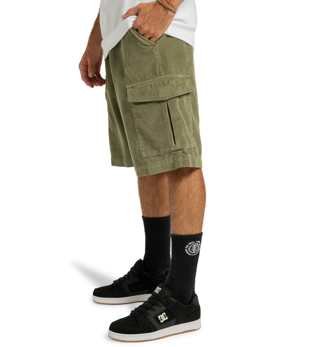 DC SHORT Pipeline 22.5" Cargo Walkshort